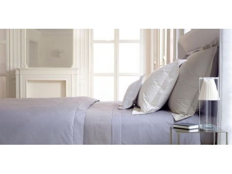 Комплект Yves Delorme Roma, простынь - 240*295, пододеяльник - 200*200 Комплект Yves Delorme Roma, простынь - 240*295, пододеяльник - 200*200