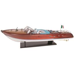 Модель яхты Riva 120 см