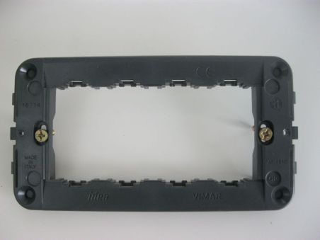 Посадочное место для 4-х розеток  VIMAR