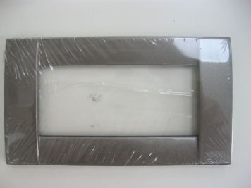 Накладка серебристая на 4 розетки