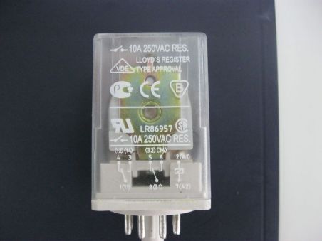 Реле включения стеклоподьемника