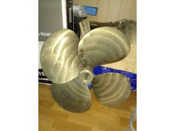 Гребной винт Sealine t60.(левый)