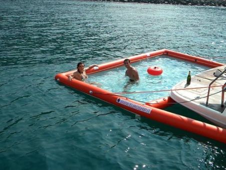Бассейн для яхт XL (4,3 x 2,5 m) Бассейн для яхт XL (4,3 x 2,5 m)