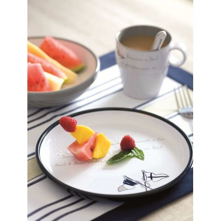 WELCOME набор посуды с нескользящей основой на 6 персон, 24 предмета WELCOME набор посуды с нескользящей основой на 6 персон, 24 предмета