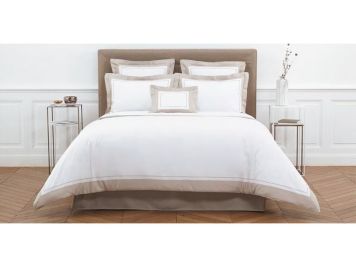 Комплект Yves Dolorme Lutece, простынь - 240*295, пододеяльник - 200*200