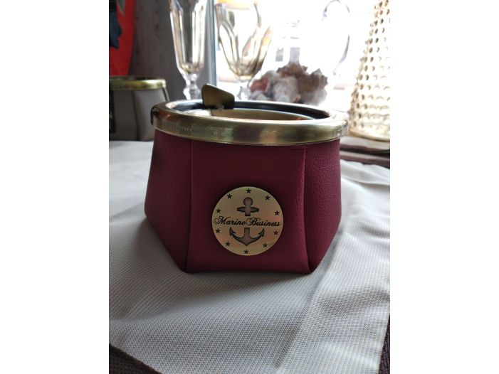WINDPROOF Premium Anchor пепельница красная с якорем, заменитель кожи