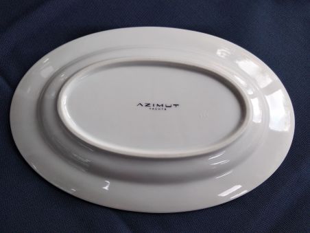 Азимут  тарелка  овальна  размер 22 см
