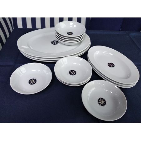 Азимут  тарелка  овальна  размер 22 см