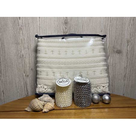 Подарунковий набір: Пляжний рушник SANTORINI Anchors та декоративні свічки Rope Подарунковий набір: Пляжний рушник SANTORINI Anchors та декоративні свічки Rope