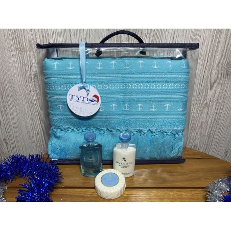 Подарунковий набір: Рушники SANTORINI Aqua Anchors 3шт  та шампунь, кондиціонер, мило Bvlgari все по 75мл Подарунковий набір: Рушники SANTORINI Aqua Anchors 3шт  та шампунь, кондиціонер, мило Bvlgari все по 75мл