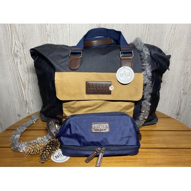 Набір мандріника BATELA: Дорожня сумка WEEKEND BAG та дорожній органайзер для речей