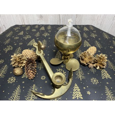 Набір з латуні АТЕР: Олійна лампа та свічник Набір з латуні АТЕР: Олійна лампа та свічник