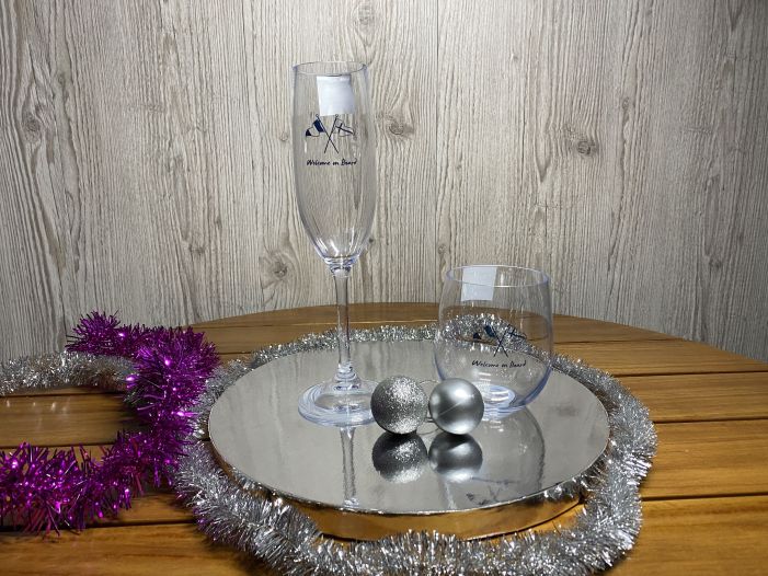 Подарунковий набір WELCOME ON BOARD: Келихи для шампанського та склянки під віскі