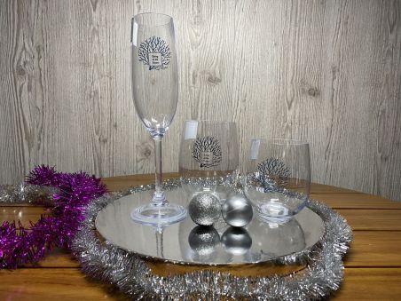 Подарунковий набір LIVING: Келихи для шампанського, склянки під віскі та склянки для води Подарунковий набір LIVING: Келихи для шампанського, склянки під віскі та склянки для води