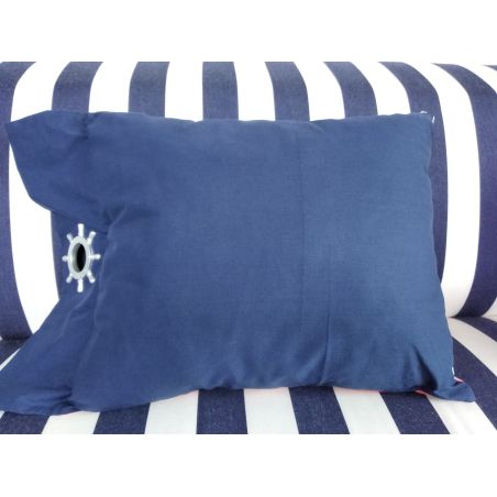 Подушка декоративна в різнокольорову смугу 40х45см.