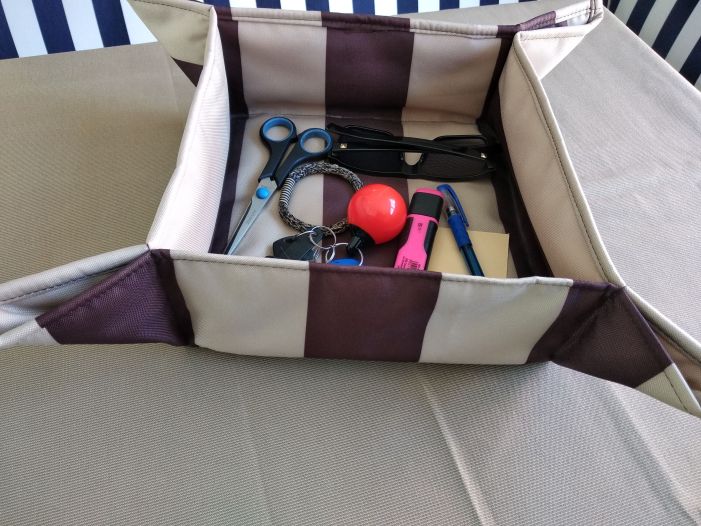 Органайзер для речей, квадратний 25 х 25 см.