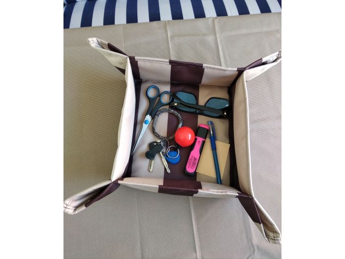 Органайзер для речей, квадратний 25 х 25 см.