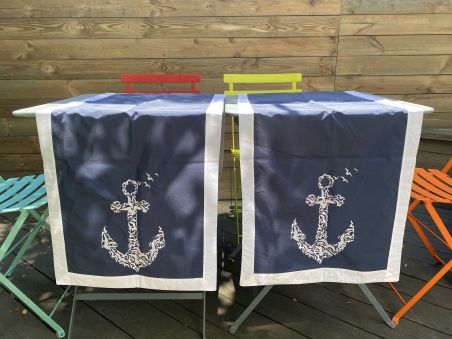 Комплект: Дві вузькі скатертини сині з якорем, 150х50 см.