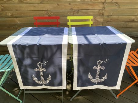 Комплект: Дві вузькі скатертини сині з якорем, 150х50 см.