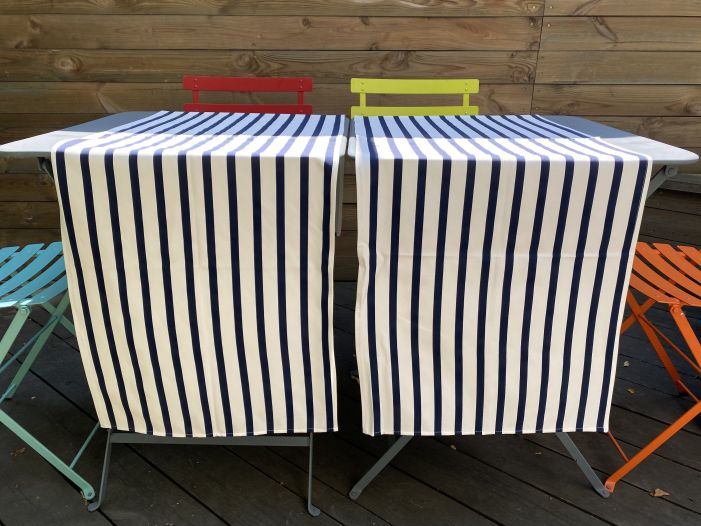 Комплект: Дві вузькі скатертини в синьо-білі смуги, 150х50 см.