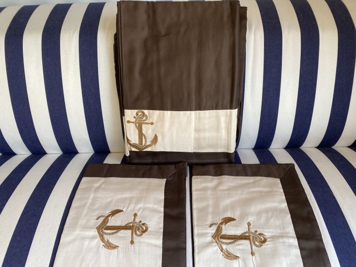 Комплект постільної білизни коричневий з вишитим якорем, двоспальний 210х220 см.