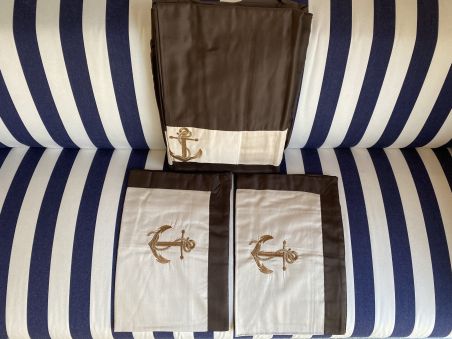 Комплект постільної білизни коричневий з вишитим якорем, двоспальний 210х220 см.