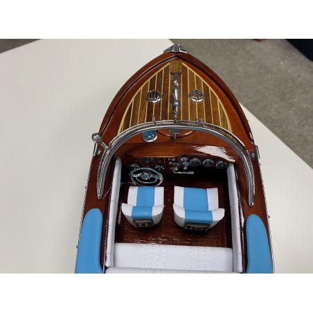 BATELA Модель яхти Riva Aquarama brown & white, 87 см.