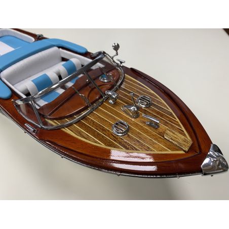 BATELA Модель яхти Riva Aquarama brown & white, 87 см.