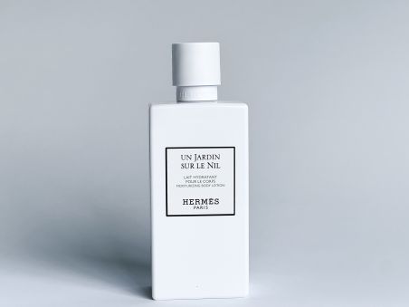 HERMÈS Увлажняющий лосьон для тела (Un Jardin sur le Nil), 200 мл