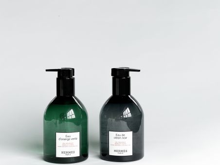 HERMÈS Очищаючий гель для рук та тіла (Citron Noir), 300 мл