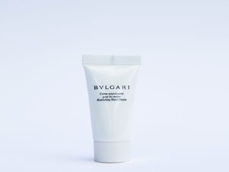 Bvlgari Живильний крем для рук (White Tea), 15 мл