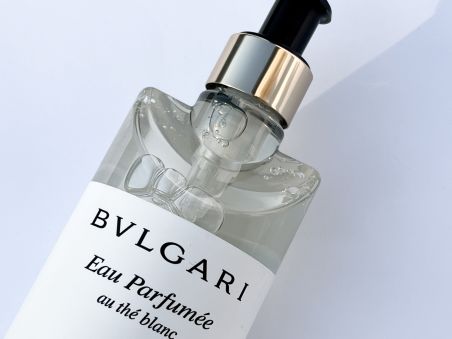 Bvlgari Кондиционер для волос (White Tea), 300 мл Bvlgari Кондиционер для волос (White Tea), 300 мл