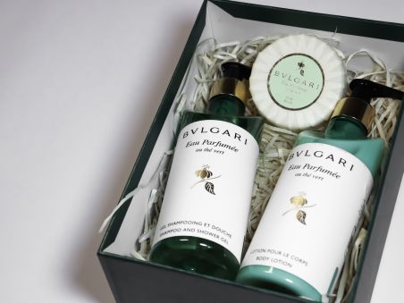 Bvlgari (Green Tea) Подарунковий набір косметики 3 в 1