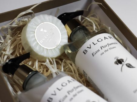 Bvlgari (White Tea) Подарунковий набір косметики 3 в 1