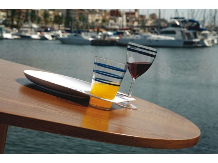 CANNES коктейльная тарелка с нескользящей основой.